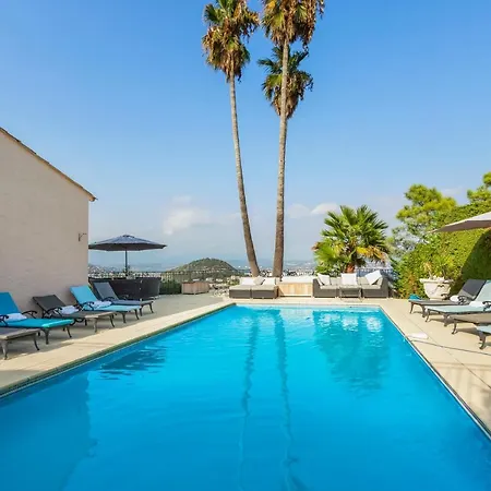 Cannes Mandelieu Border Lovely 6-bed * Théoule-sur-Mer